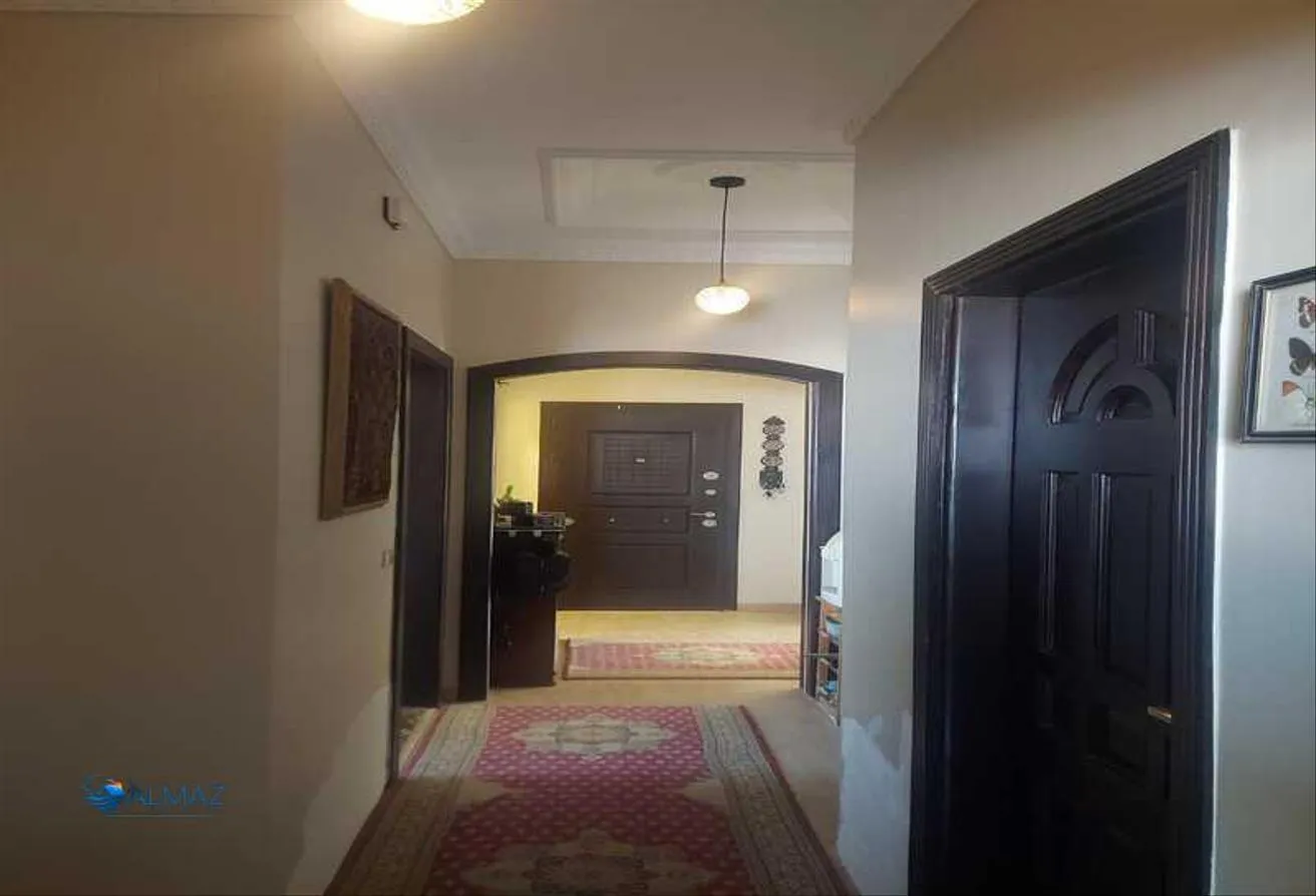 Gallery Image 18
