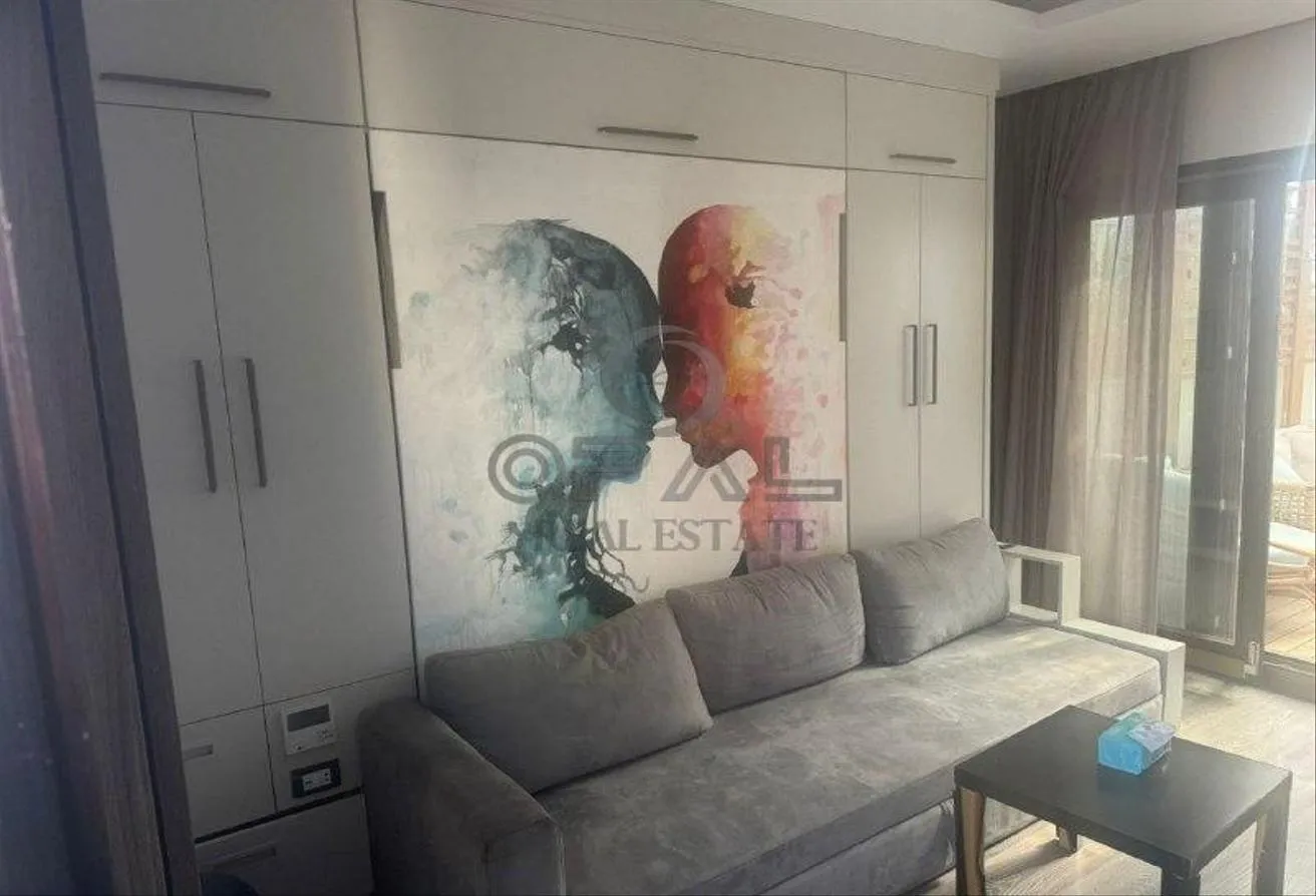 Sale in Westown: Westown penthouse 3 rooms (kitchen + air condition