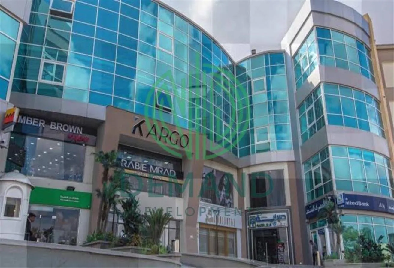 Rent in Kargo Mall: clinic 128m for rent Fully finished in kargo mall.