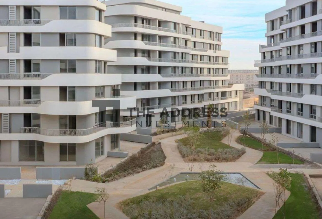 Sale in Bloomfields: villa amazing price instalment till 10 years