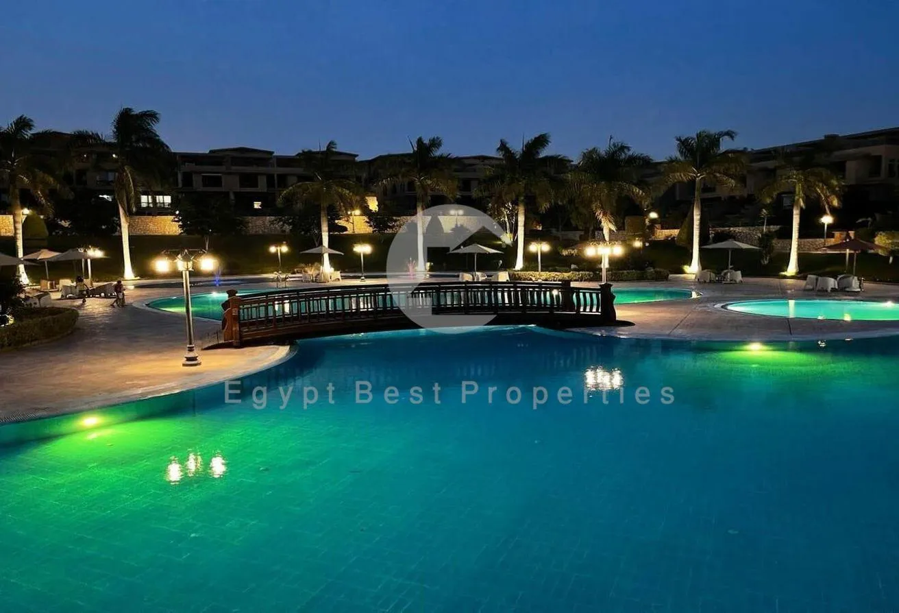 Sale in Pyramids Walk: Special twinhouse in pyramids walk special price
