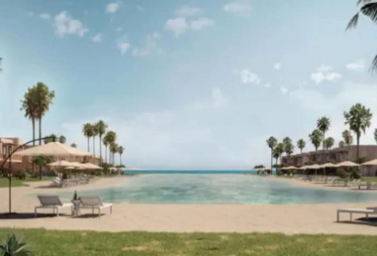 البيع في رملة ليك سايد: Chalet With Garden Fully Finished  10% DP  7 Y 