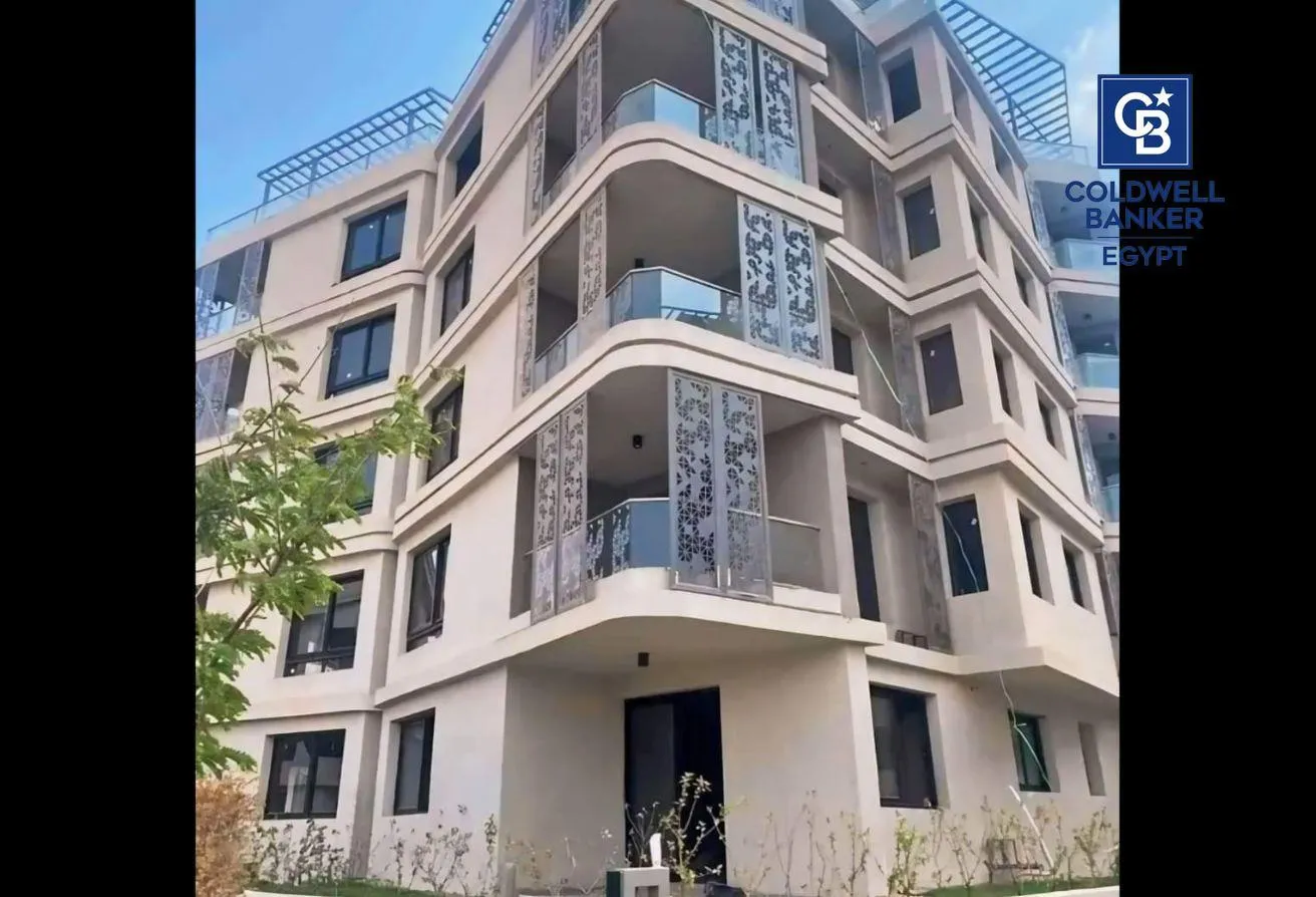 Sale in Badya Palm Hills: Penthouse Ready to move| 12y installments| October
