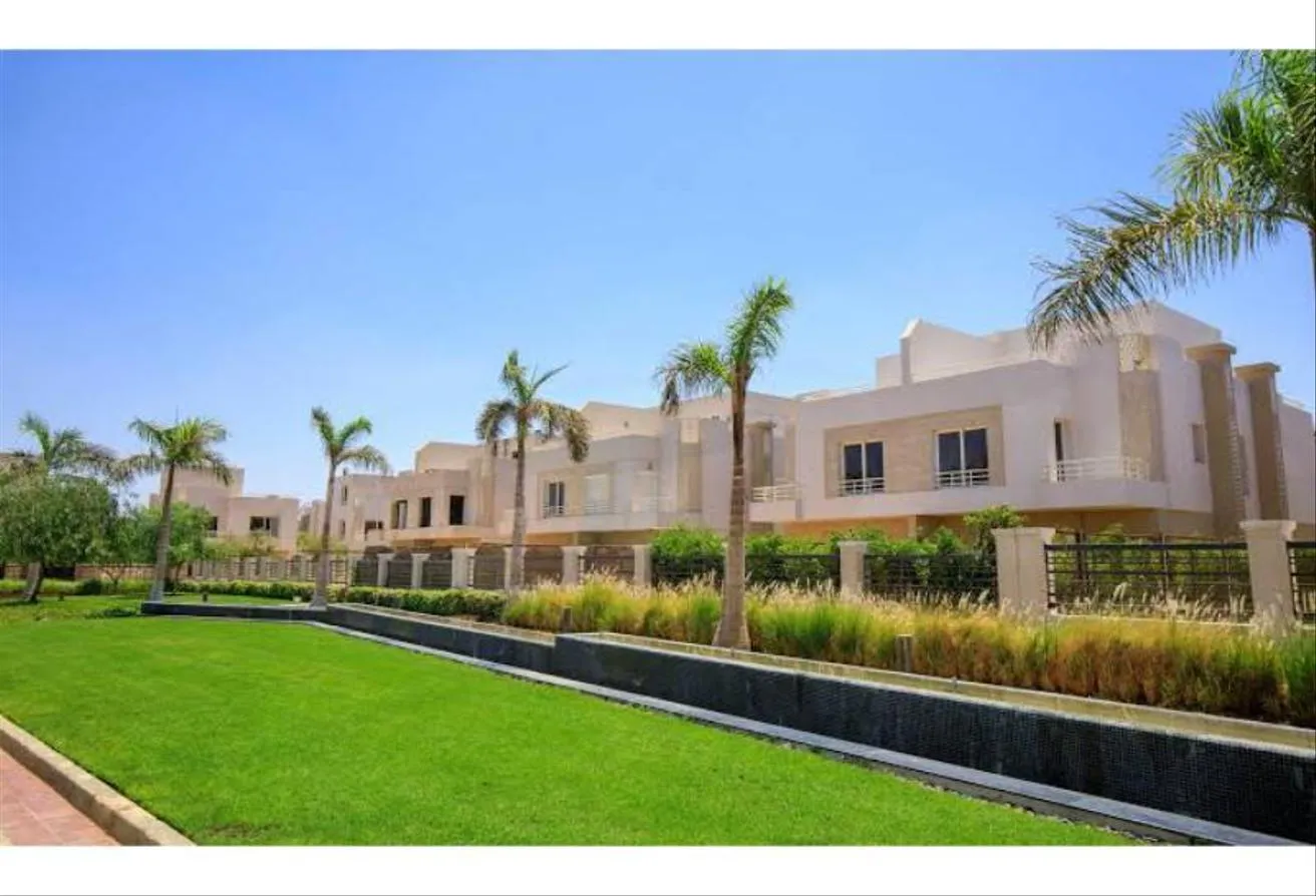 Rent in Atrio: توين هاوس للايجار كمبوند أتريو الشيخ زايد