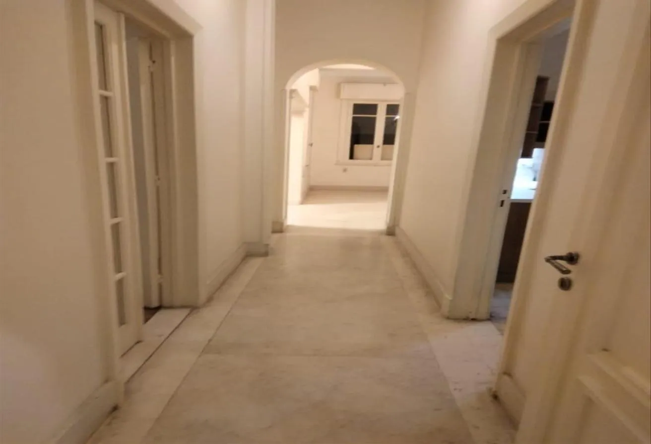 Sale in Downtown: Sale has been opened in Downtown322m