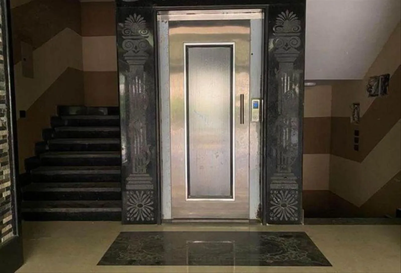 Gallery Image 6