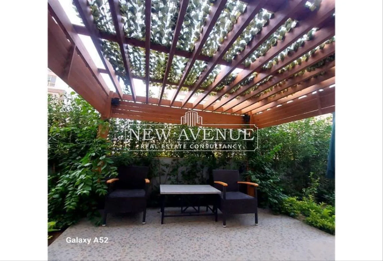 Rent in JAYD Residence: Penthouse with kitchen + air conditioners in Jayd