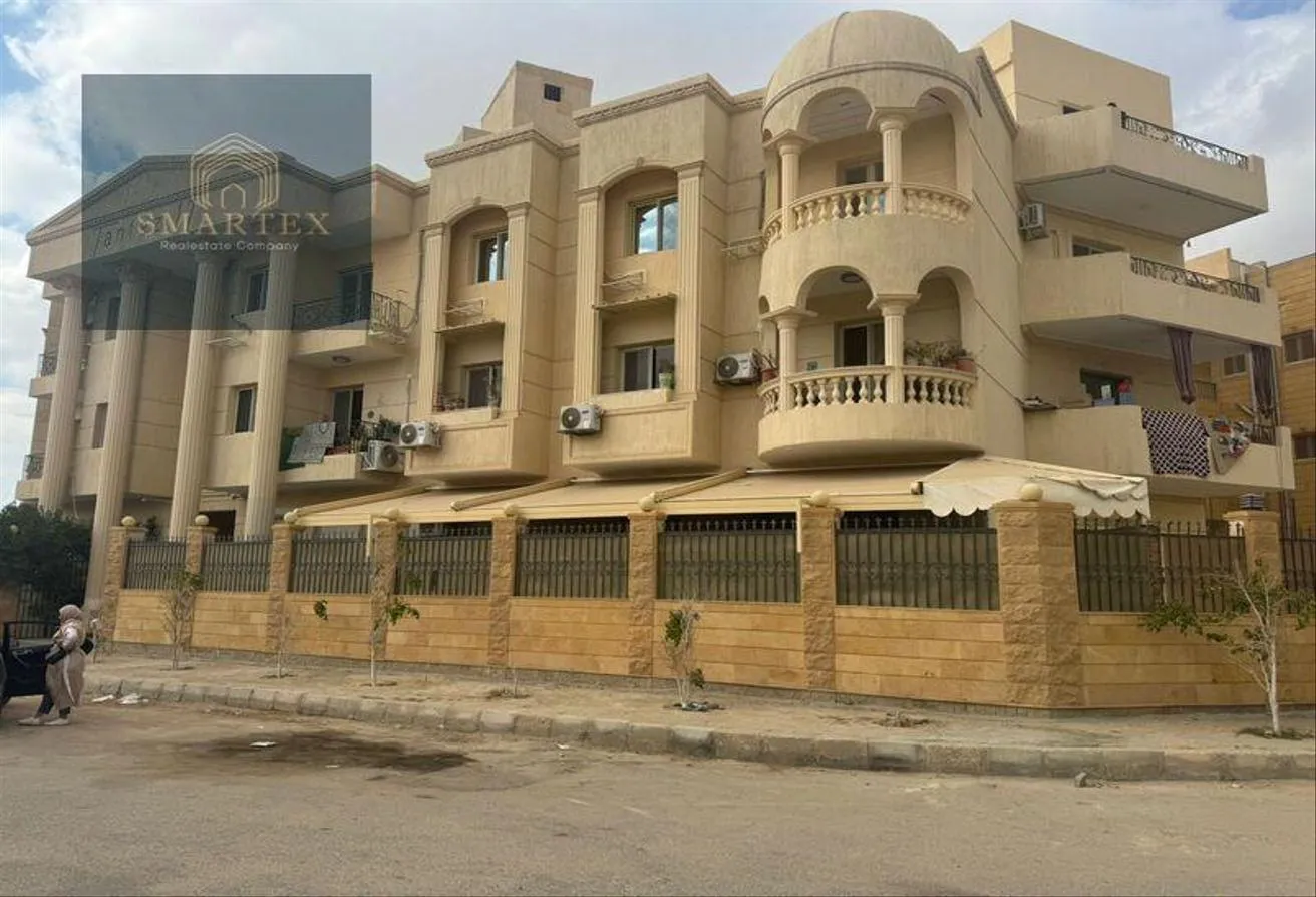 Sale in El Nady District: Fully finished apartment in Al-Nadi district