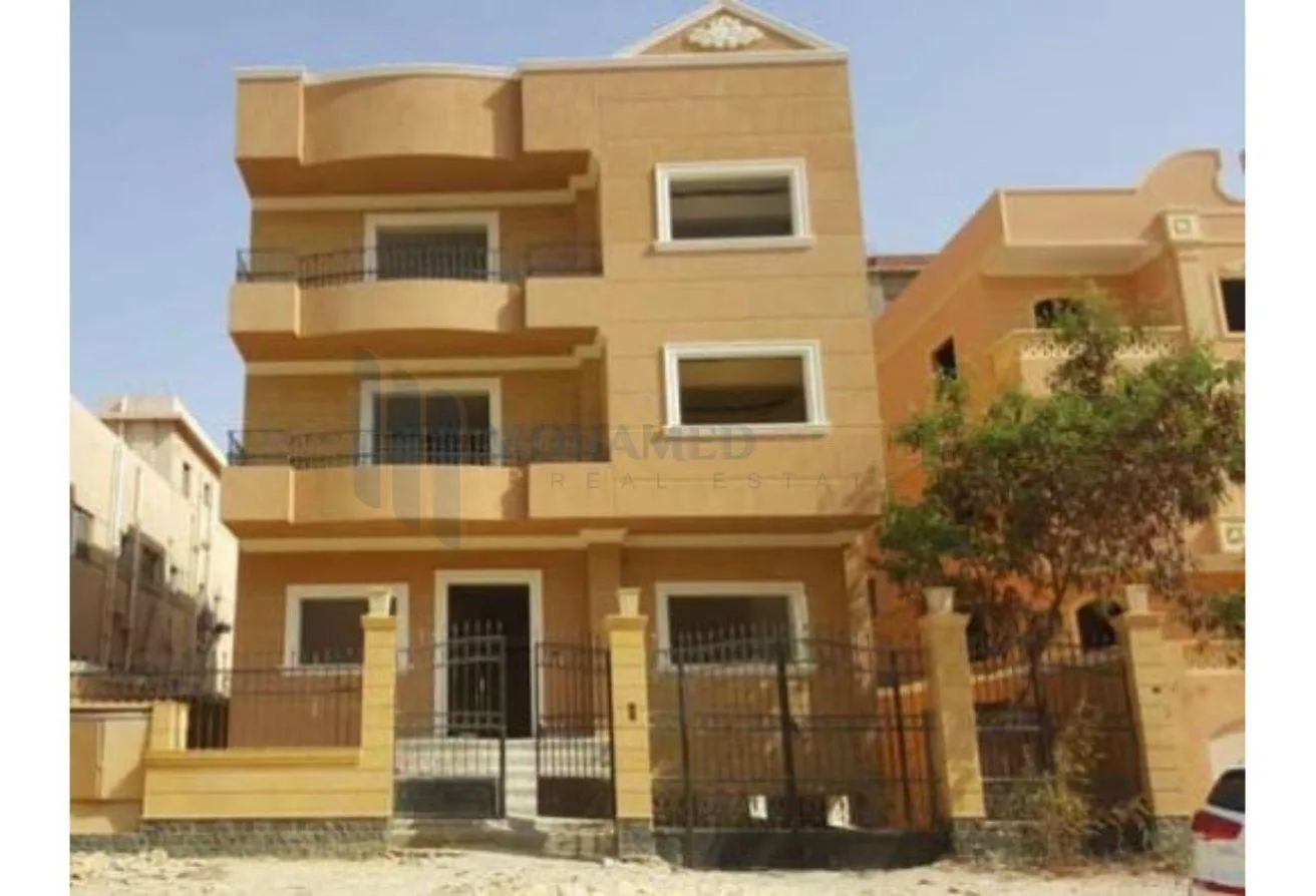 Sale in Touristic Zone 1: عماره مميزه للبيع في السياحية الأولى 6 أكتوبر
