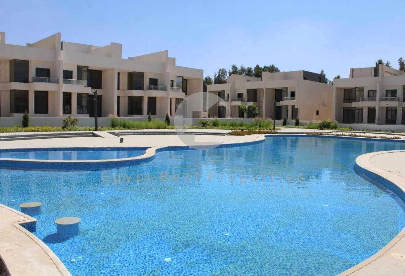 البيع في ليك ويست: توين هاوس في Lake West باقل سعر في الشيخ زايد. 