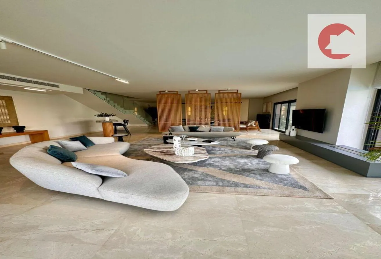 Sale in Swan Lake: FULLY FINISHED PENTHOUSE IN SWANLAKE  5% DP