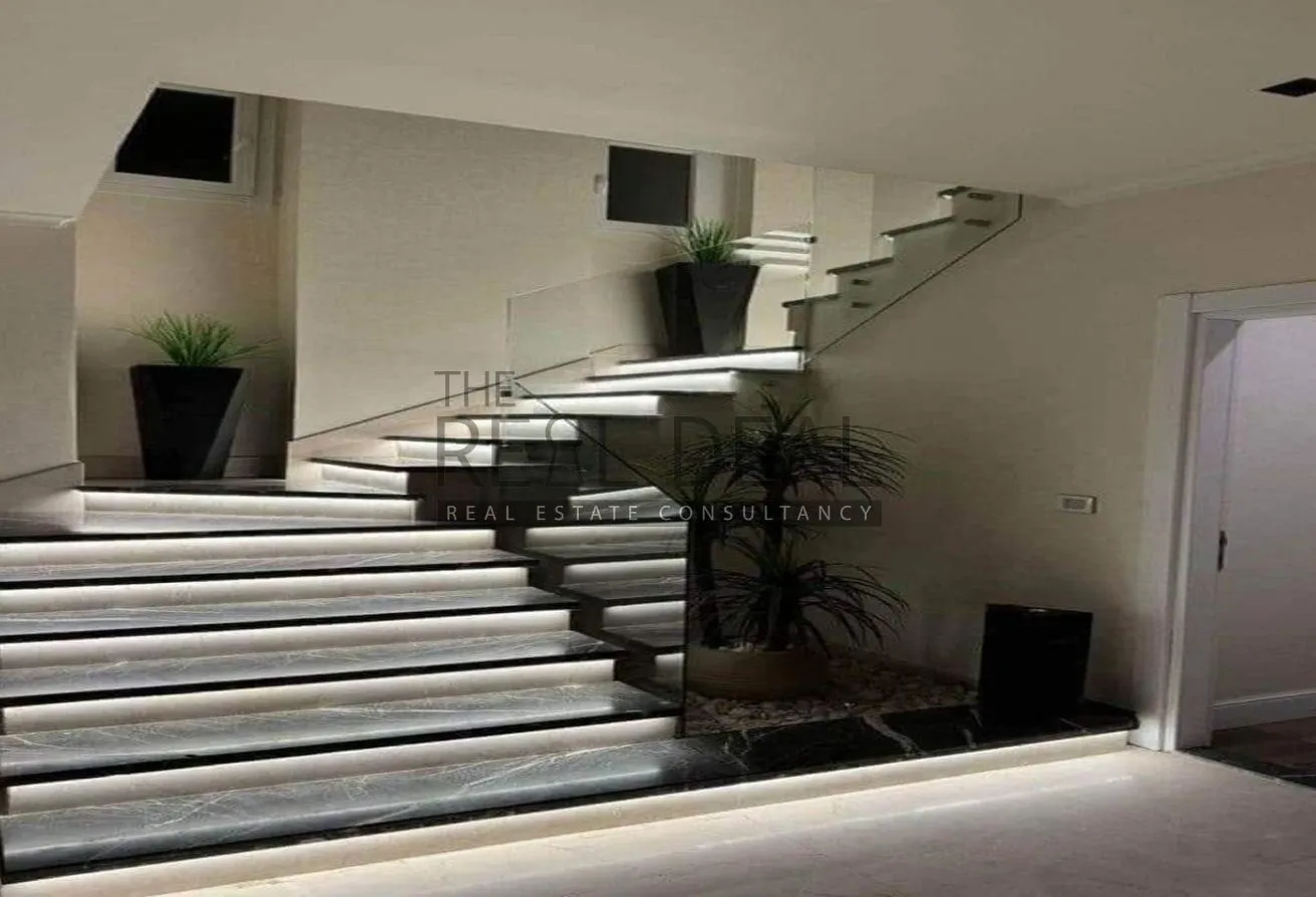 Gallery Image 6