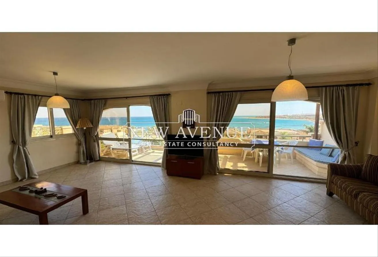 Sale in La vista Ras El Hikma: Ground garden chalet in Koun Ras ElHekma 520k down