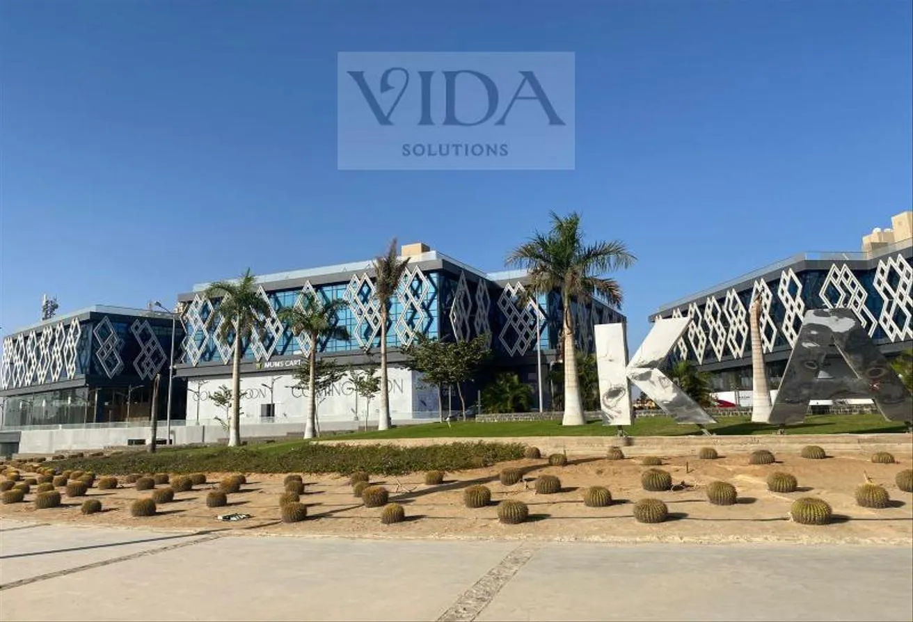 Sale in Capital Business Park: A finished clinic installment  immediate delivery