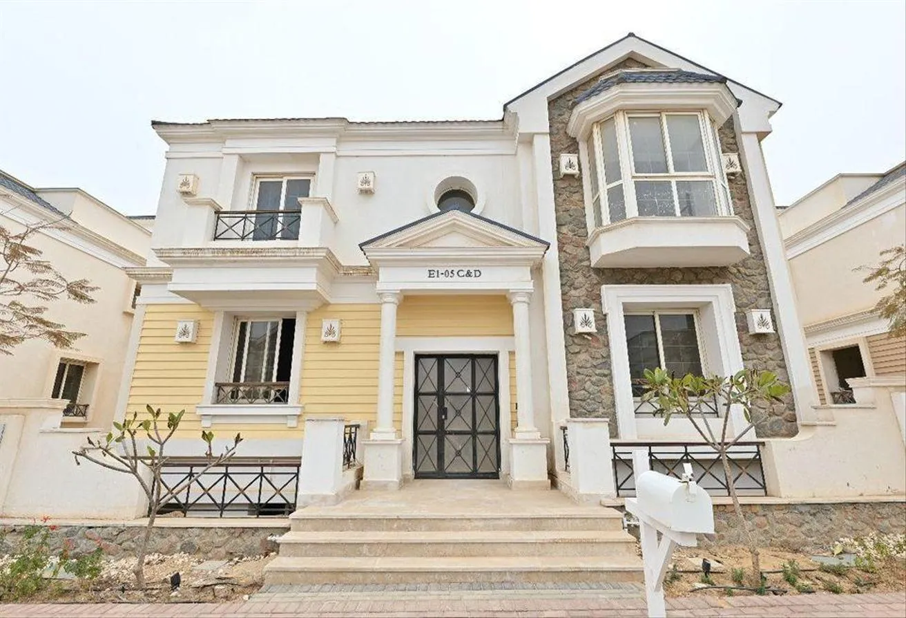 Sale in Mountain View 3: Twin House Ready To Move 295m In Mountain View 3