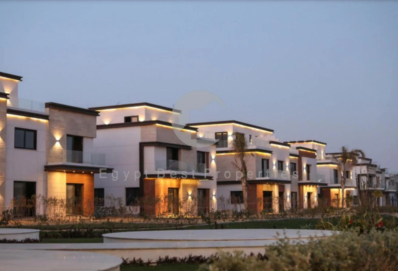 Sale in Azzar: For Sale Apartment over 12Y installment @New Cairo