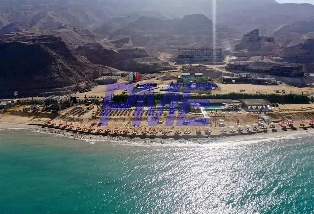 Sale in Jebal El Sokhna: For sale chalet with a garden in Gebel Ain Sokhna