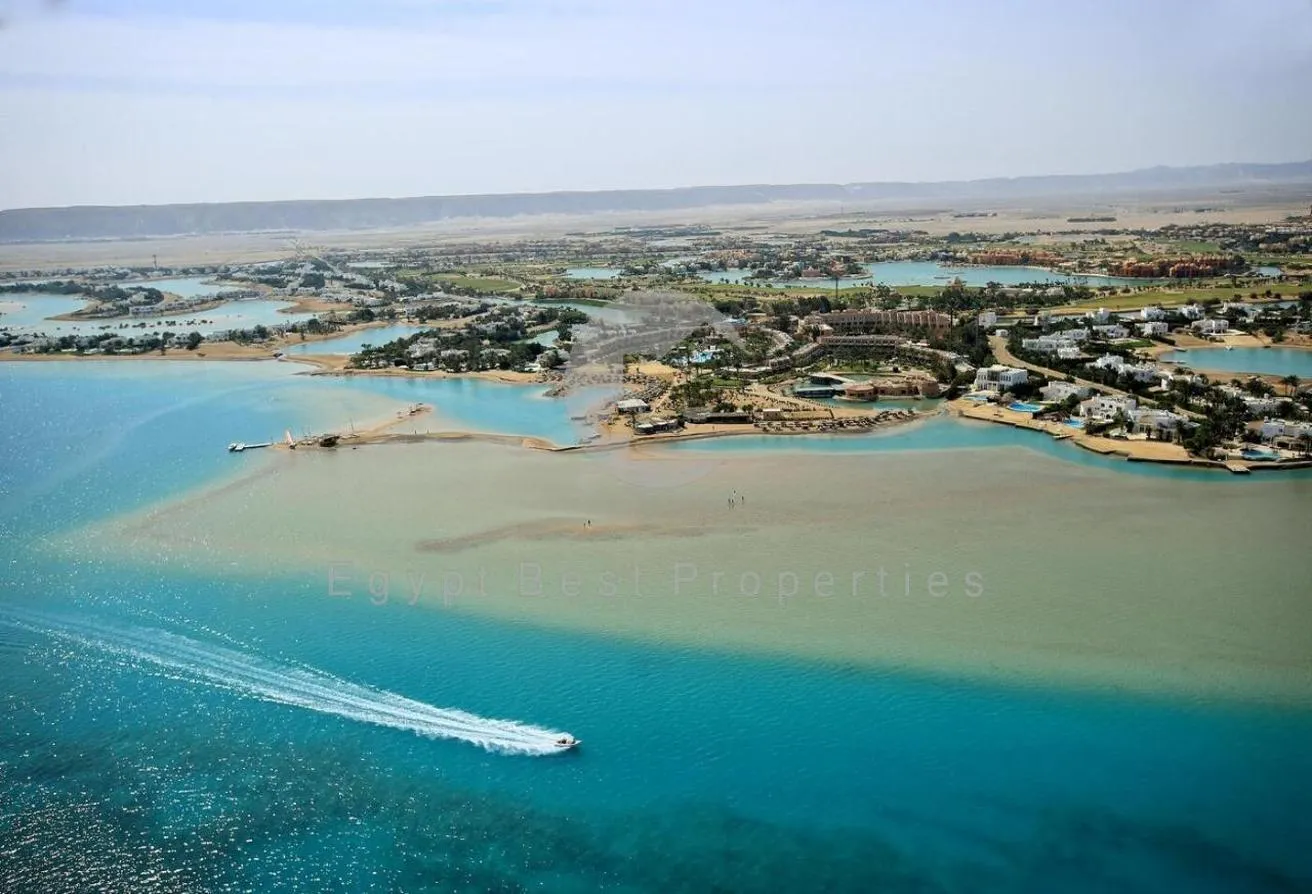 Sale in Kamaran: Penthouse for sale with full sea view -10%Dp @soma