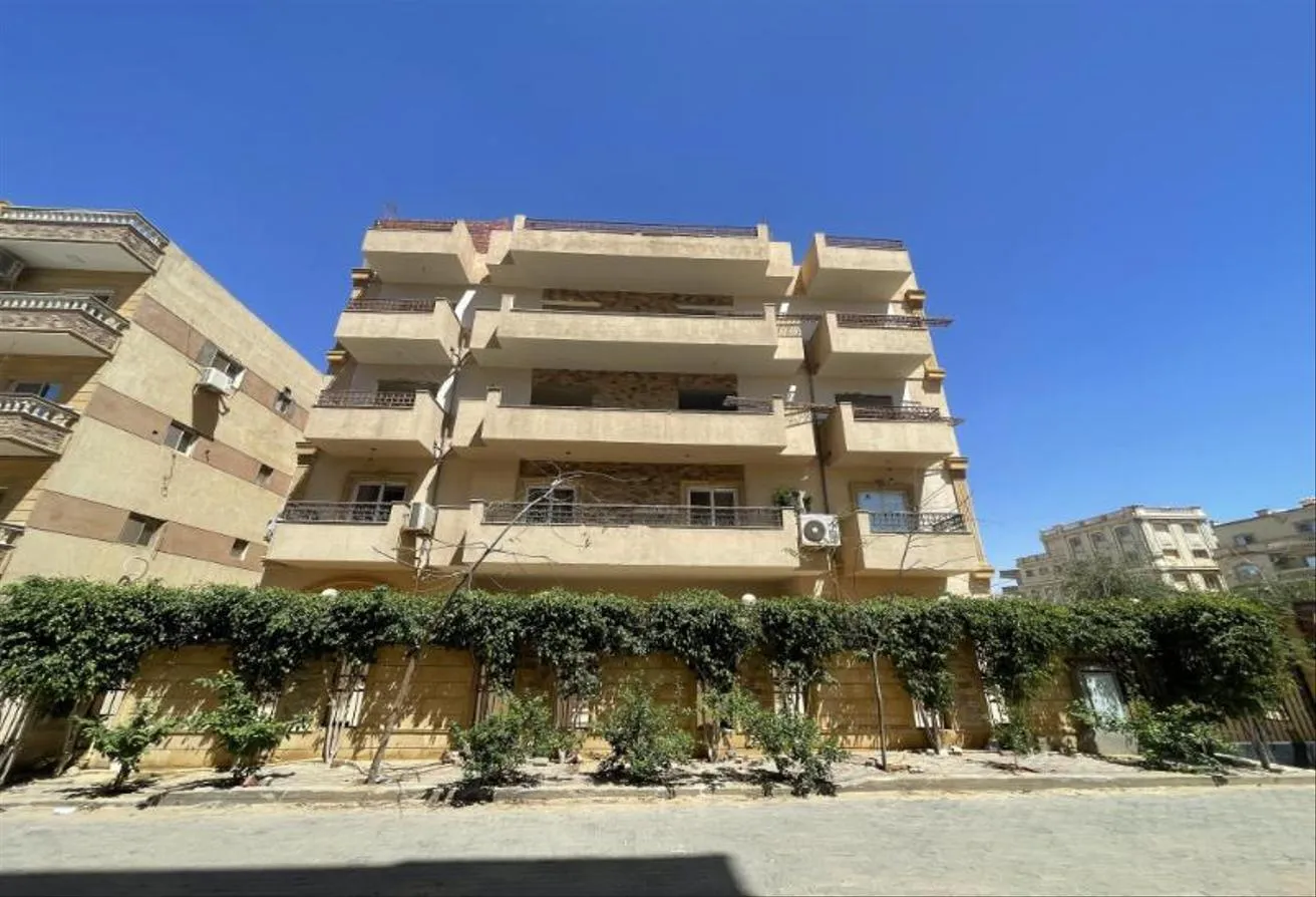 Sale in Grand Cesar: Super Lux 280m in Grand Caesar Compound new cairo