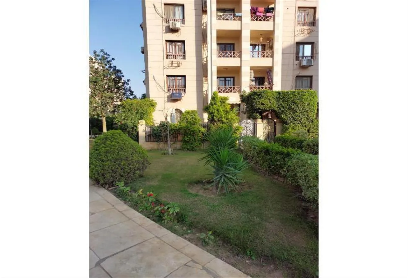 Sale in Rehab City Fifth Phase: شقه للبيع فى مدينة الرحاب مساحه ١٦١ متر