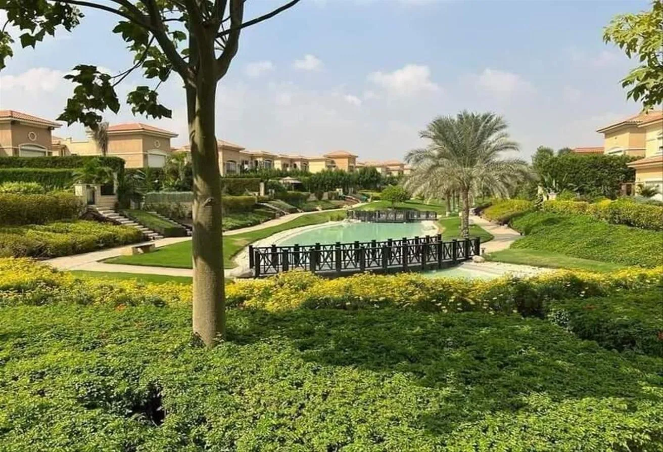 Sale in Stone Park: Duplex with garden for sale (4 Bed) in Stone Park