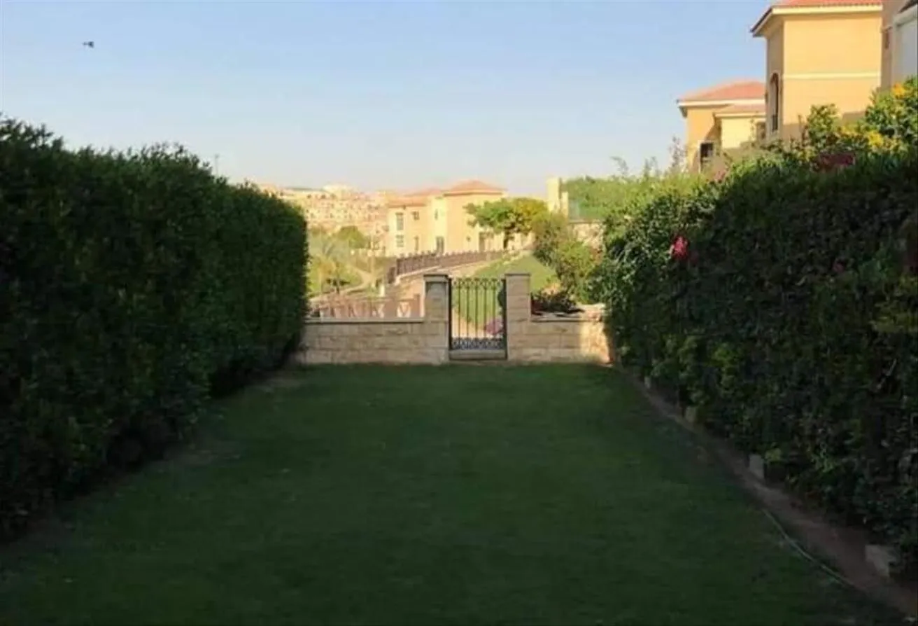 Sale in Stone Park: Apartment for sale in Stone Park, Fifth Settlement