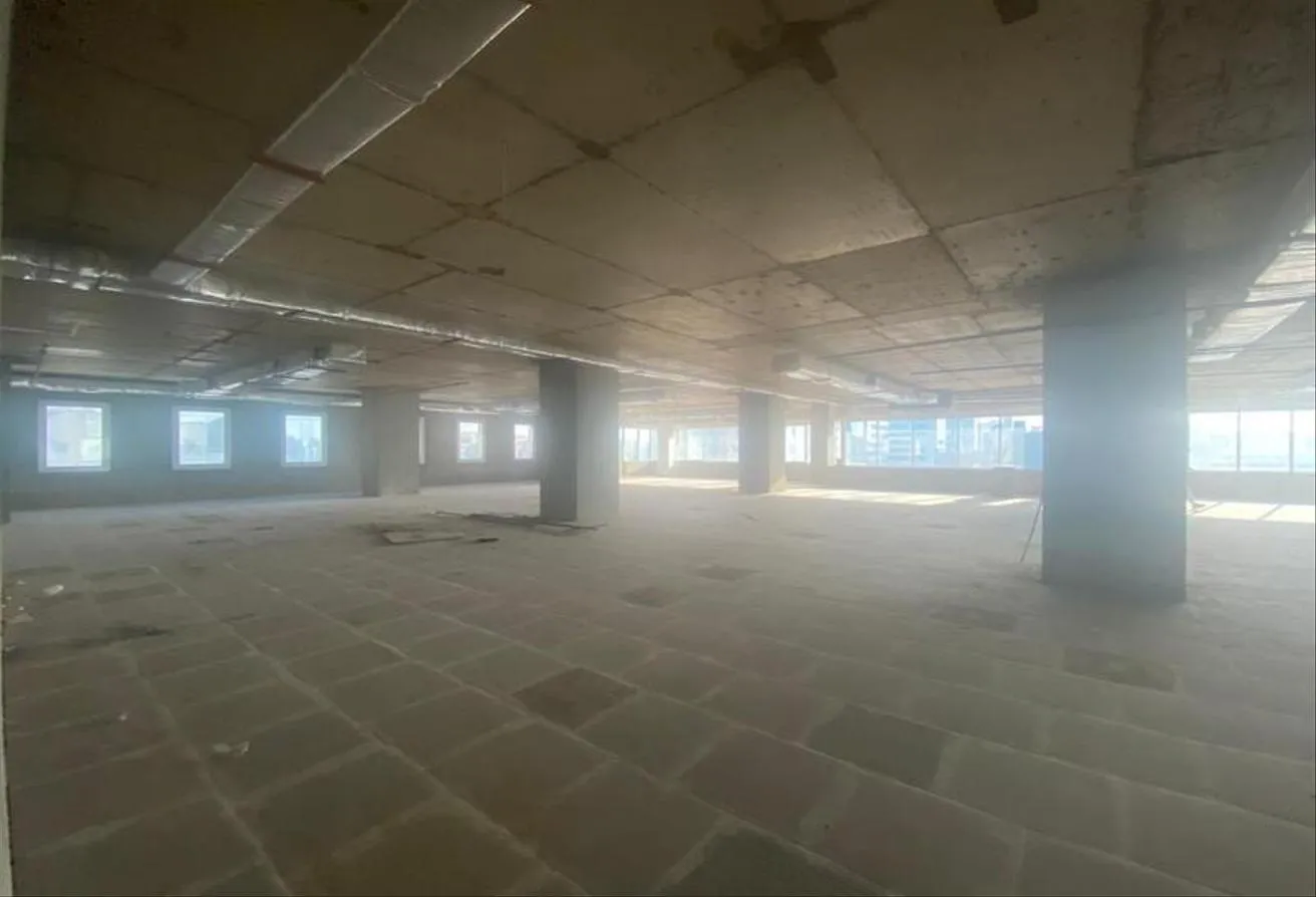 Sale in Concord Plaza: Full floor for sale1200m Finished  on  South 90th