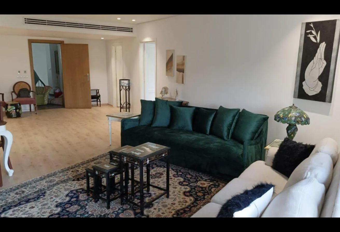 Gallery Image 17