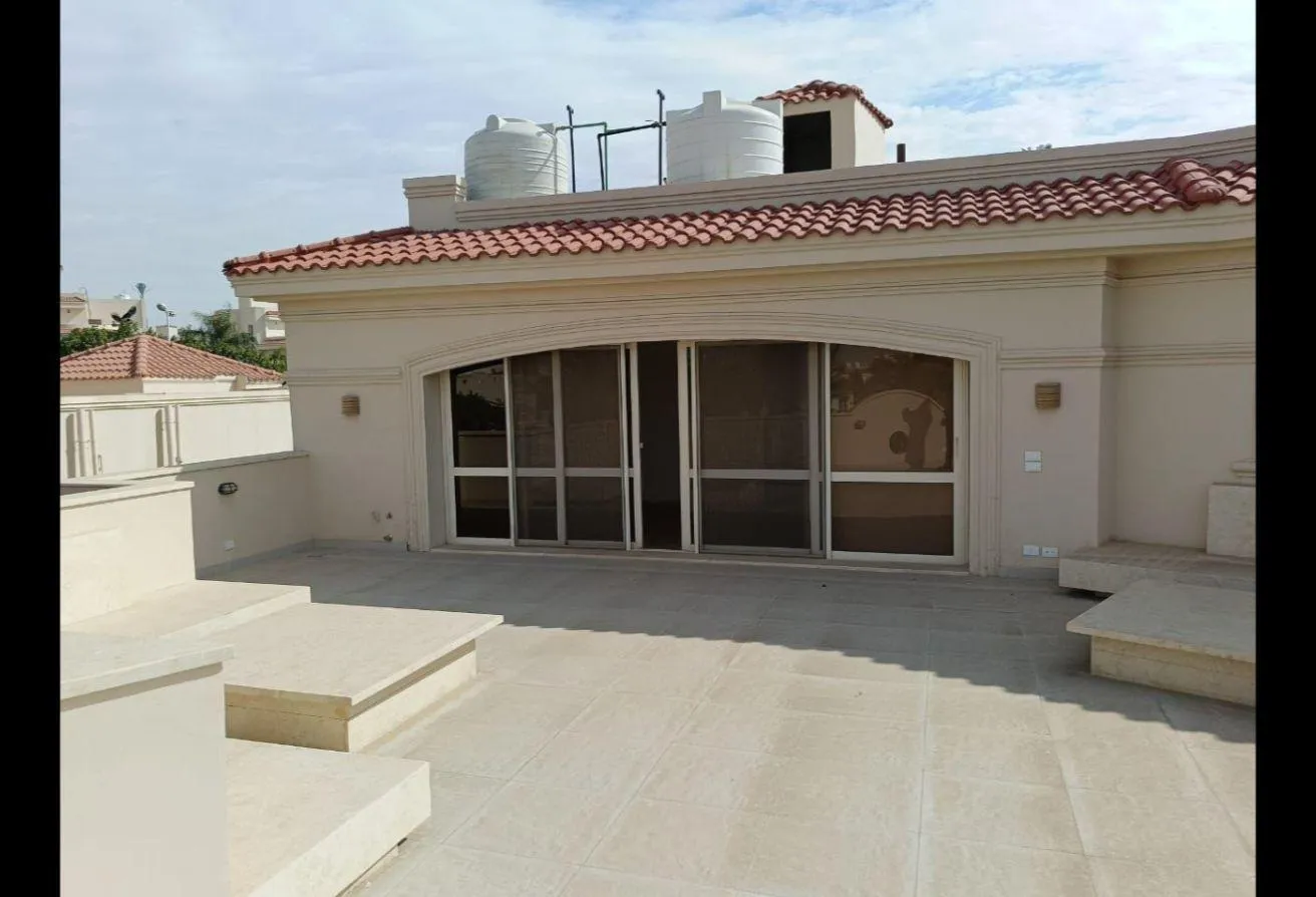 Gallery Image 12
