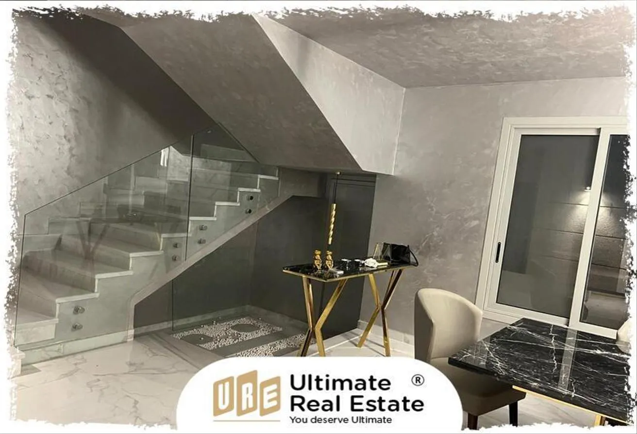 Sale in Al Ein Bay: standalone villa overlooking lake for sale Ein Bay