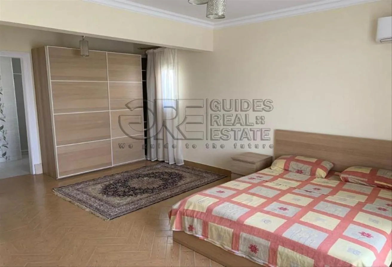 Rent in Gardenia Park: 5-bedroom independent villa with swimming pool