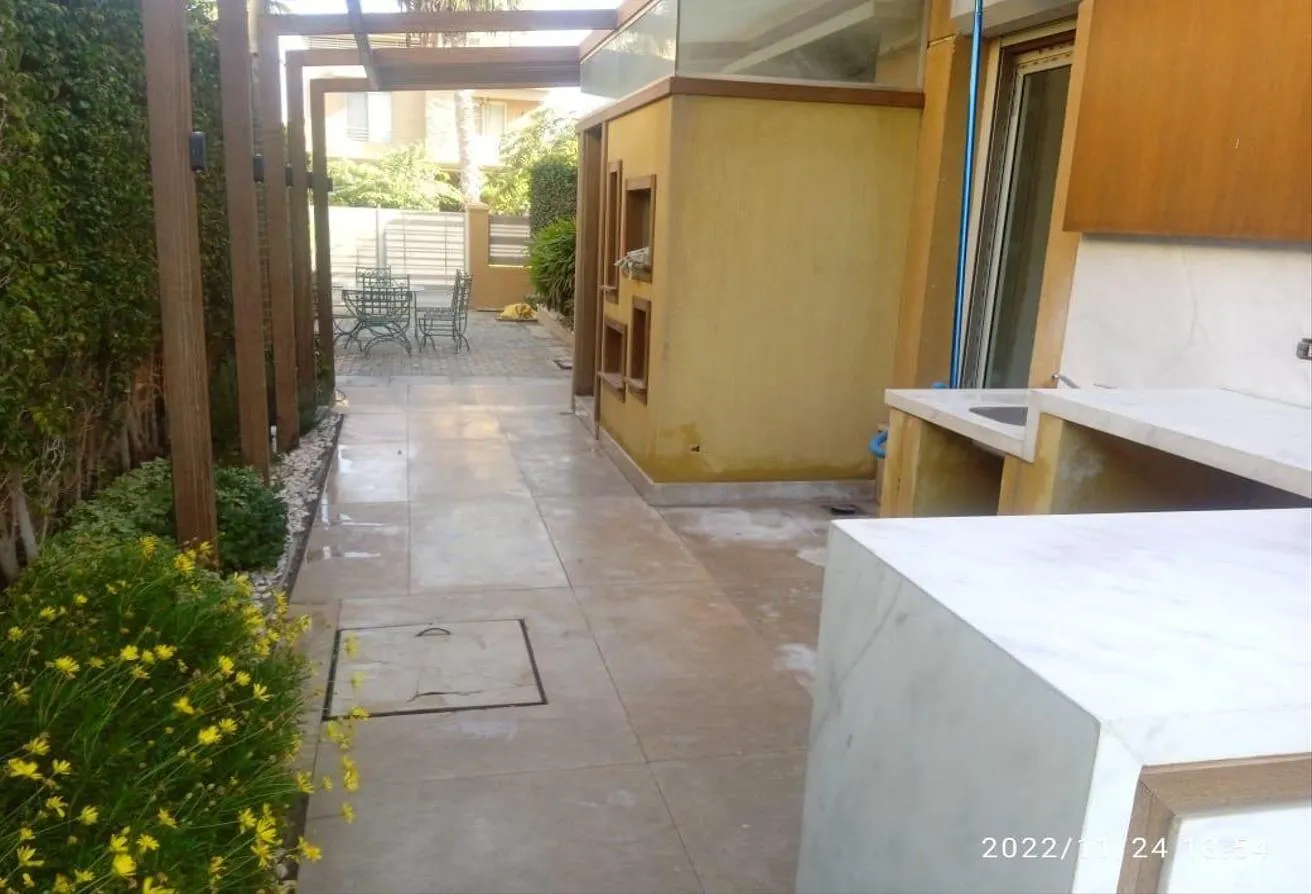 Gallery Image 8