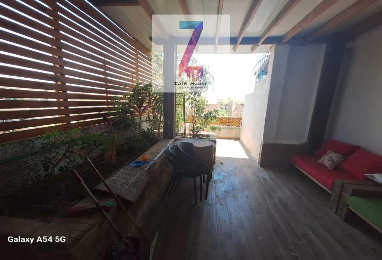 Sale in District 1: An apartment close to all services in the Fifth Se