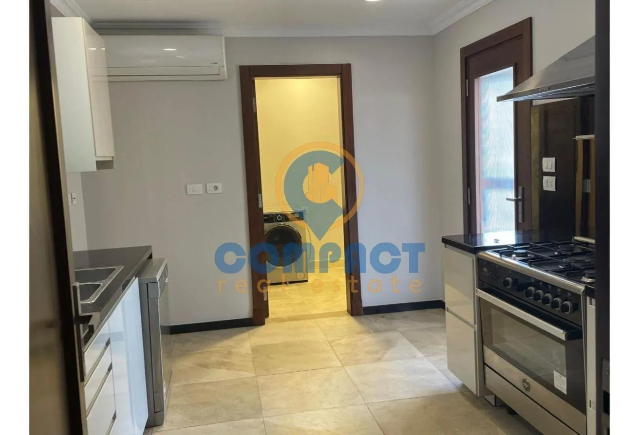Rent in Westown: Furnished studio rent at Westown Sodic