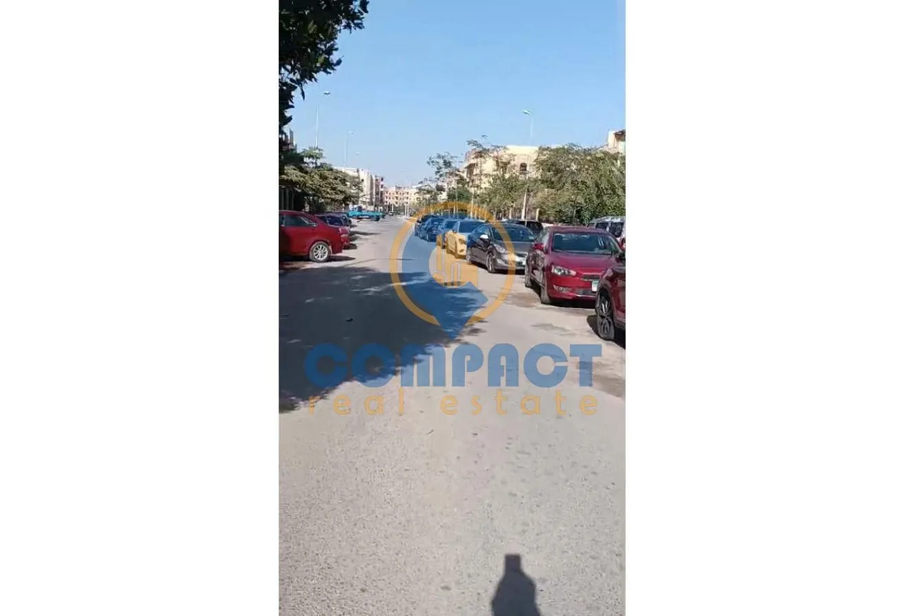 Sale in 8th District: Ground floor 165m with garden and private entrance