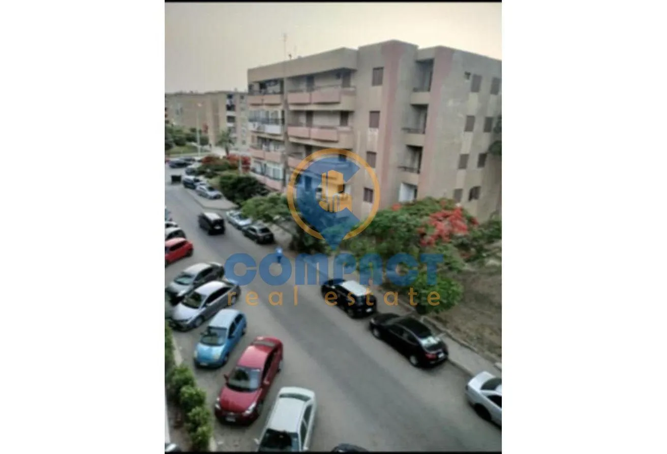 Sale in 1st District: Prime location, great view, super deluxe finishing