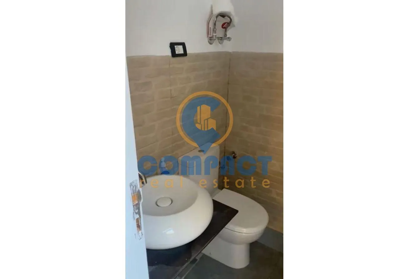 Gallery Image 12