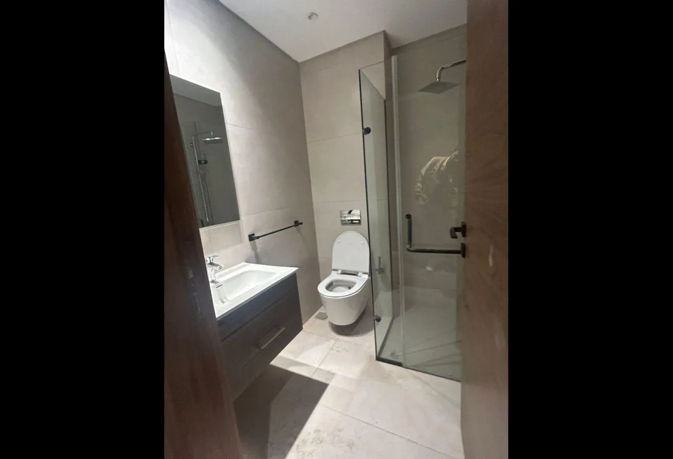 Gallery Image 13