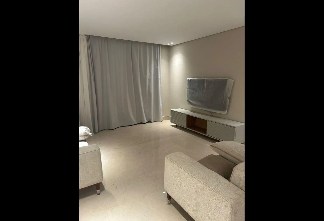 Gallery Image 14