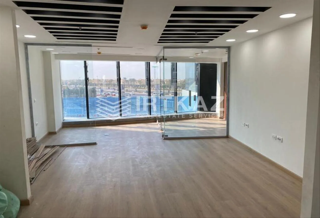 Rent in Business Plus: Office for rent Finished With Very Prime Location