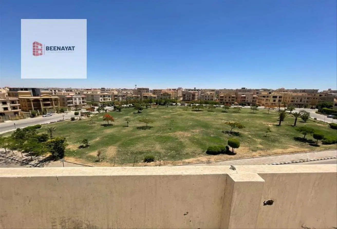 Sale in El Banafseg 4: للبيع روف 220 متر في البنفسج 4، علي اكبر جاردن