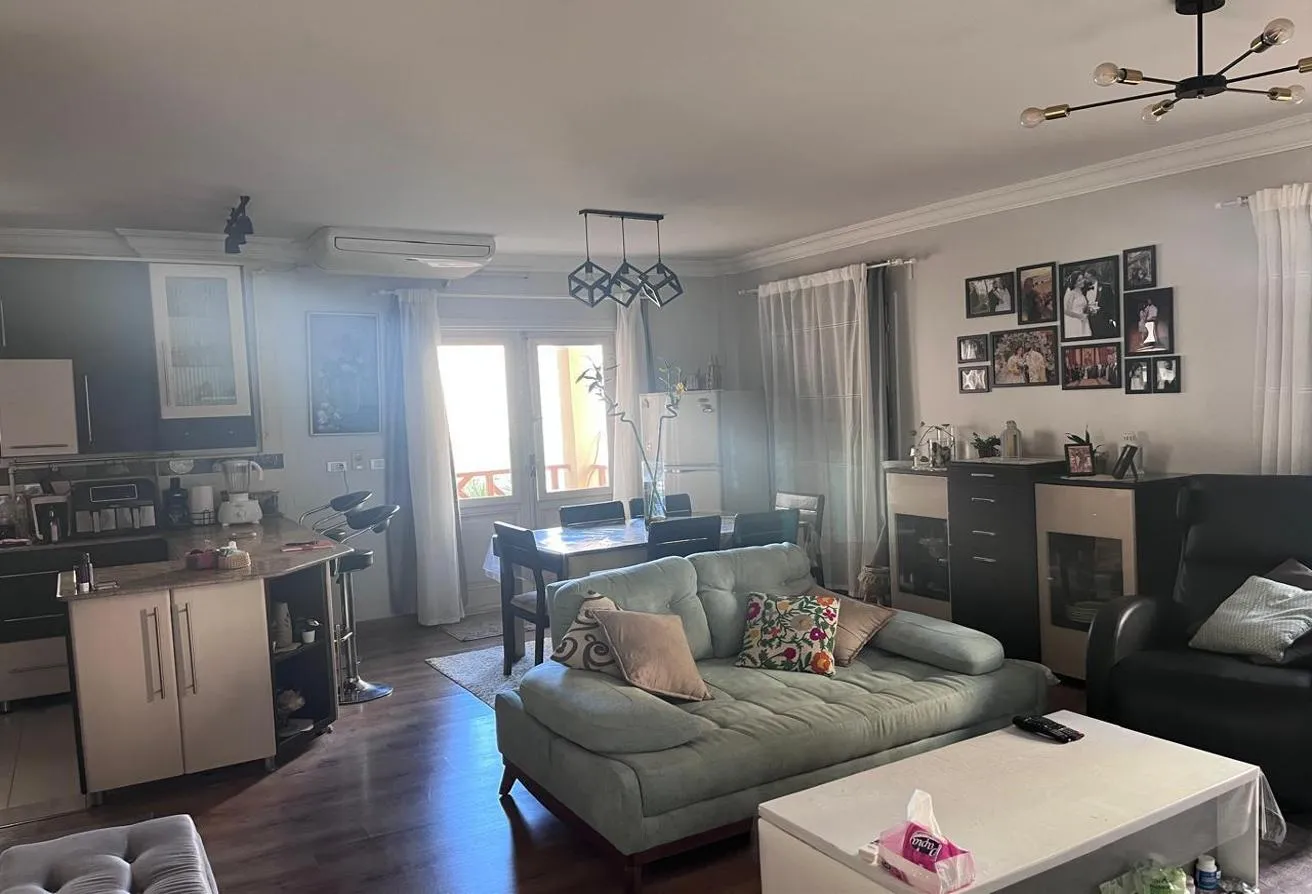 Sale in Rehab City Forth Phase: شقه لقطه في الرحاب متشطبه بالمطبخ والتكيفات