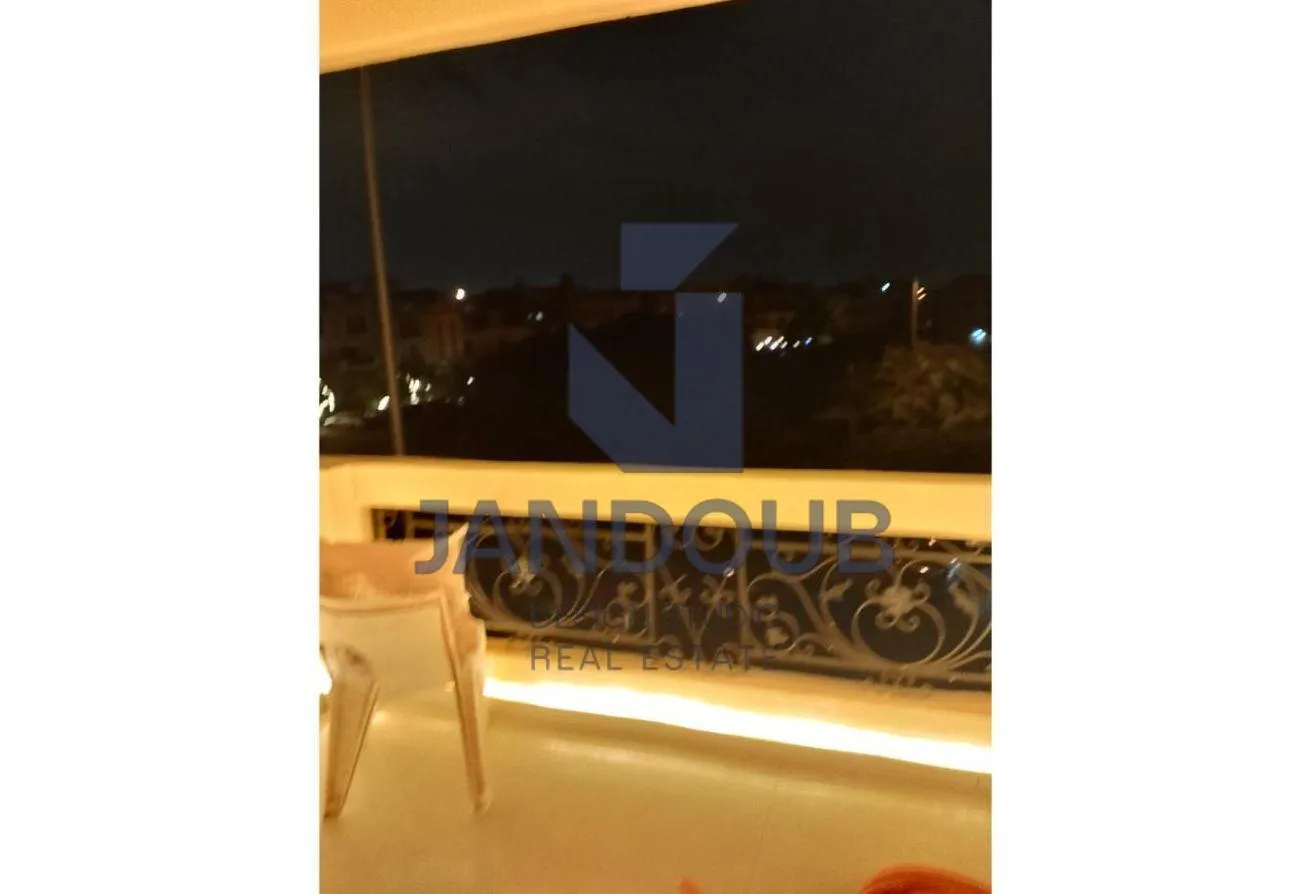 Rent in El Yasmeen 2: 250 sqm Apartment for Rent in Yasmeen 2 - Luxury