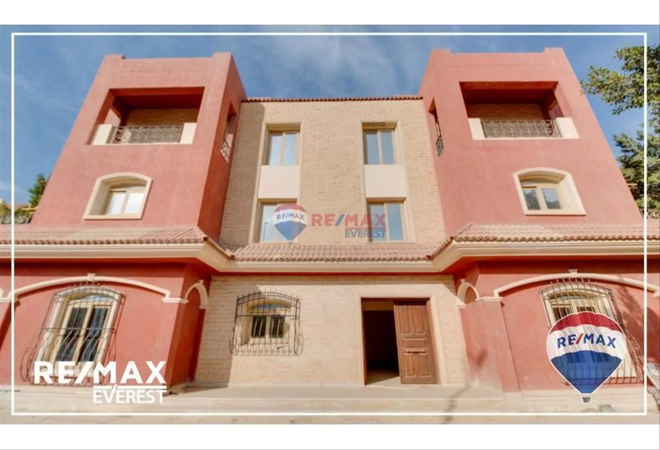 Rent in Zayed 2000: A classic standalone in zayed 2000- long term rent