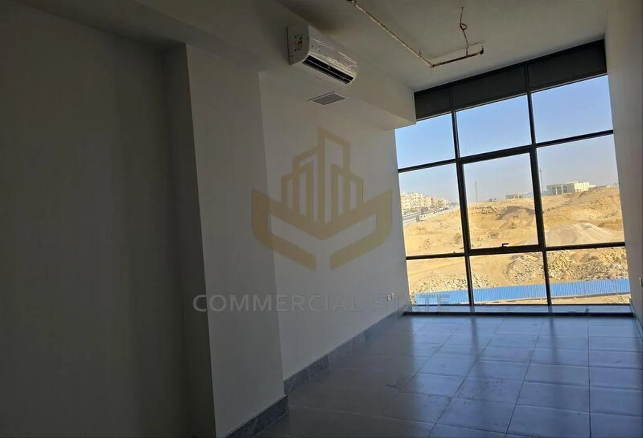 Rent in The Hub: Finished Office at The Hub by Waterway-New Cairo