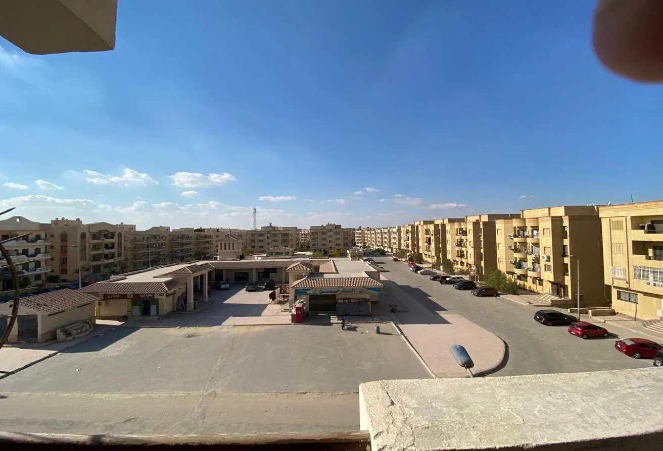 Rent in 6 October City: مدينة 6 اكتوبر كمبوند الجنة الخضراء امام المسجد