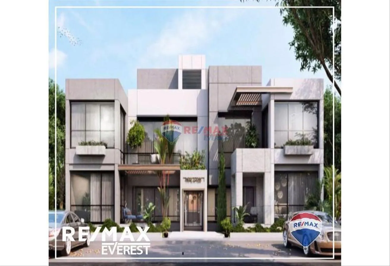 Sale in Kayan: Semi-finished Penthouse With Installment in Kayan