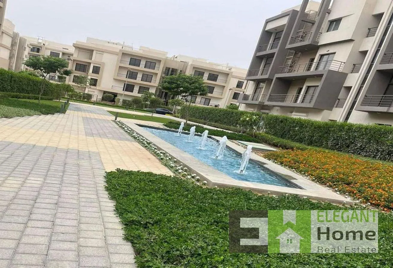 Sale in Moon Residences: lowest Down payment marasem fifth square new cairo