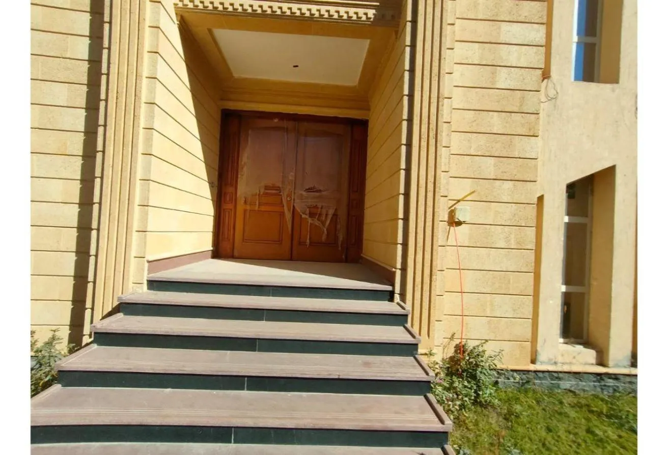 Gallery Image 11