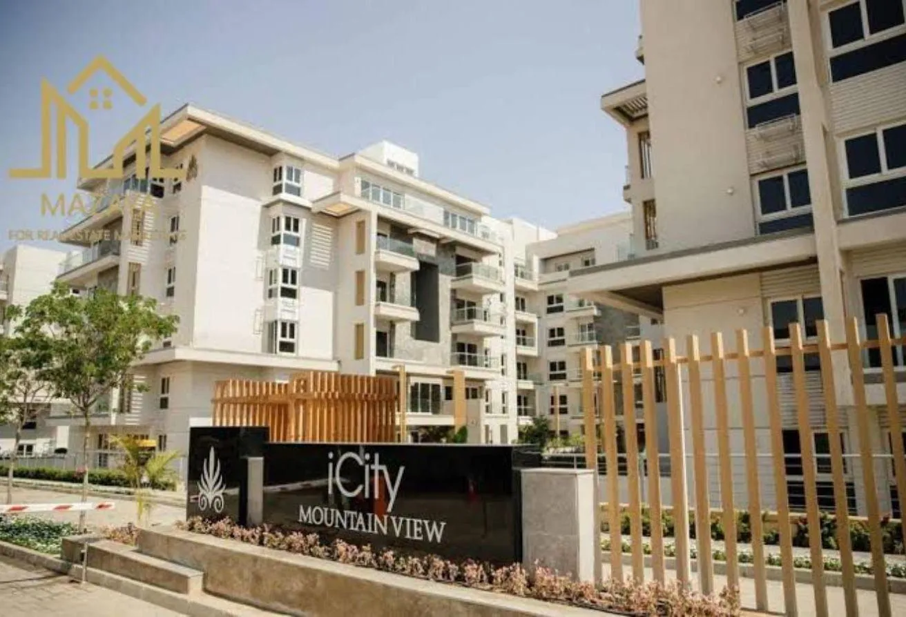 Sale in Mountain View iCity October: Sky Loft With Roof For Sale In Icity October
